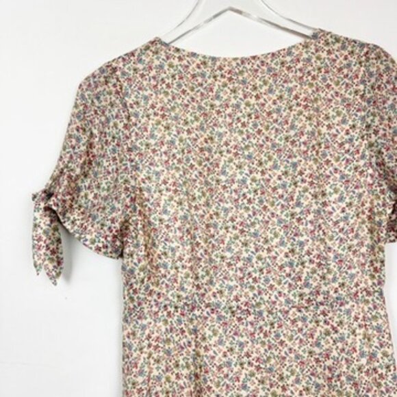 Sezane Vic Dress in Lily Floral 36 Silk - Picture 6 of 8